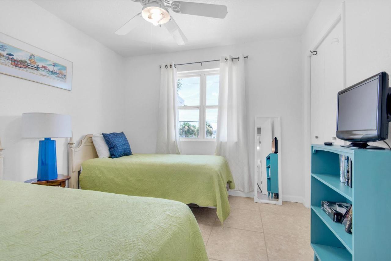 Moon Tide Cottage Pensacola Beach Eksteriør billede